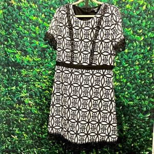 Super cute black and white Isaac Mizrahi dress size 16